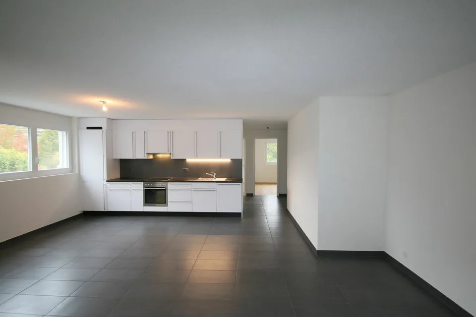 Appartamento moderno e luminoso di 3,5 locali – foto 4 di 10
