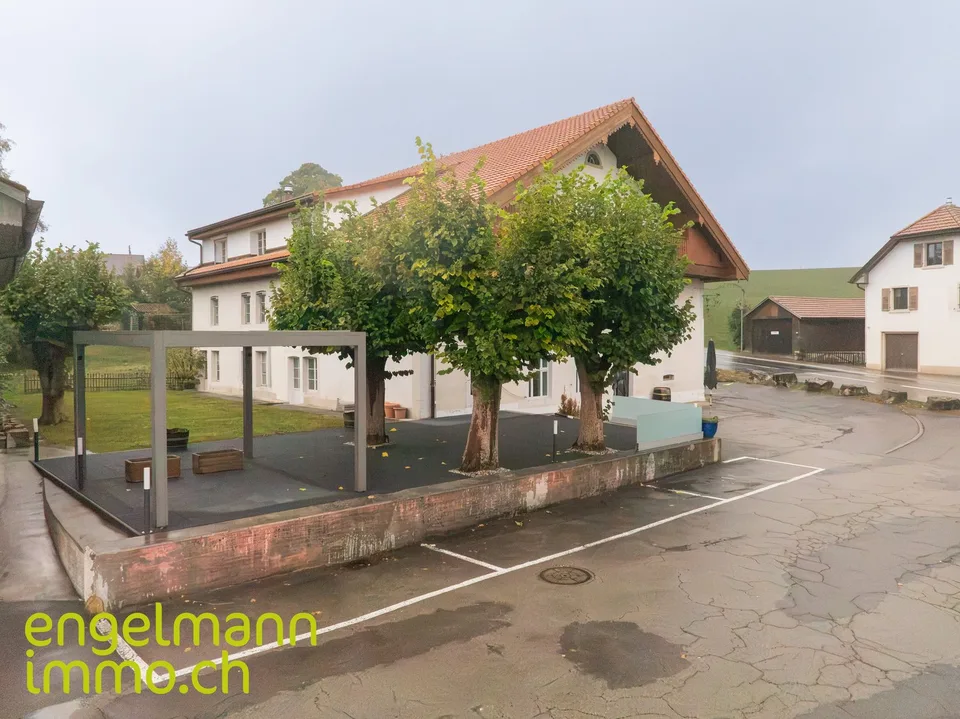 Caffè-Ristorante storico in affitto a Reussilles – foto 4 di 23