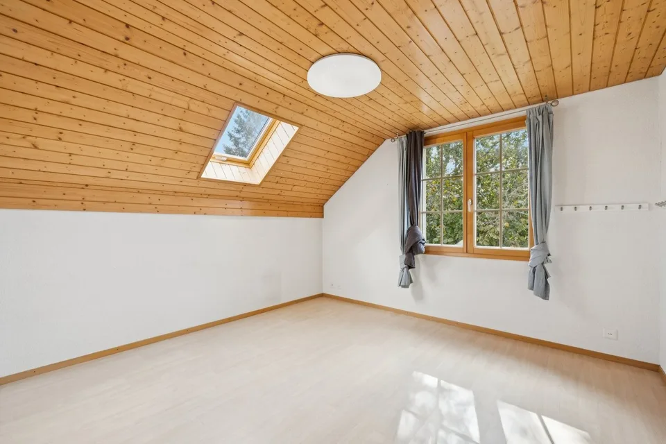 Maison individuelle de 5.5 pièces avec grand sous-sol et une parcelle – photo 7 sur 13