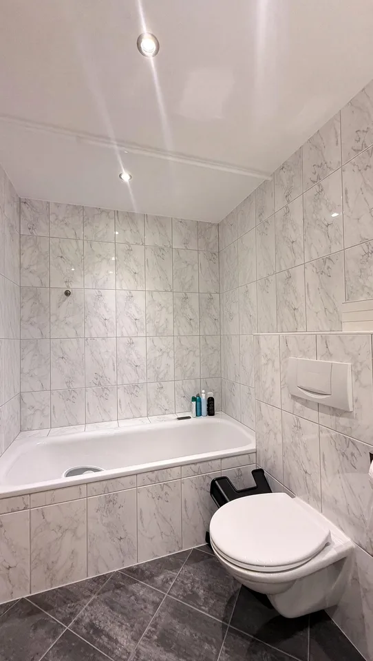 Appartamento di città stiloso 4 1/2 locali con 2 balconi e vista panoramica / happy living! – foto 9 di 11