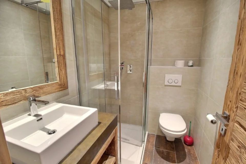 Charmantes renoviertes Studio in der Nähe des Zentrums von Montana – Foto 4 von 4