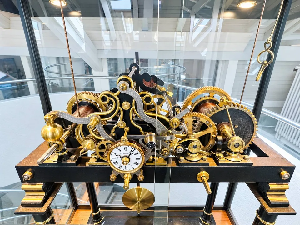 Außergewöhnliches Gebäude – Foto 4 von 4