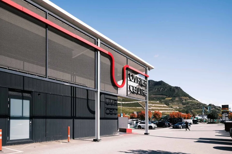 Arcade, Gewerbe, Showroom von 103 m2 zur Miete in Uvrier – Foto 6 von 6