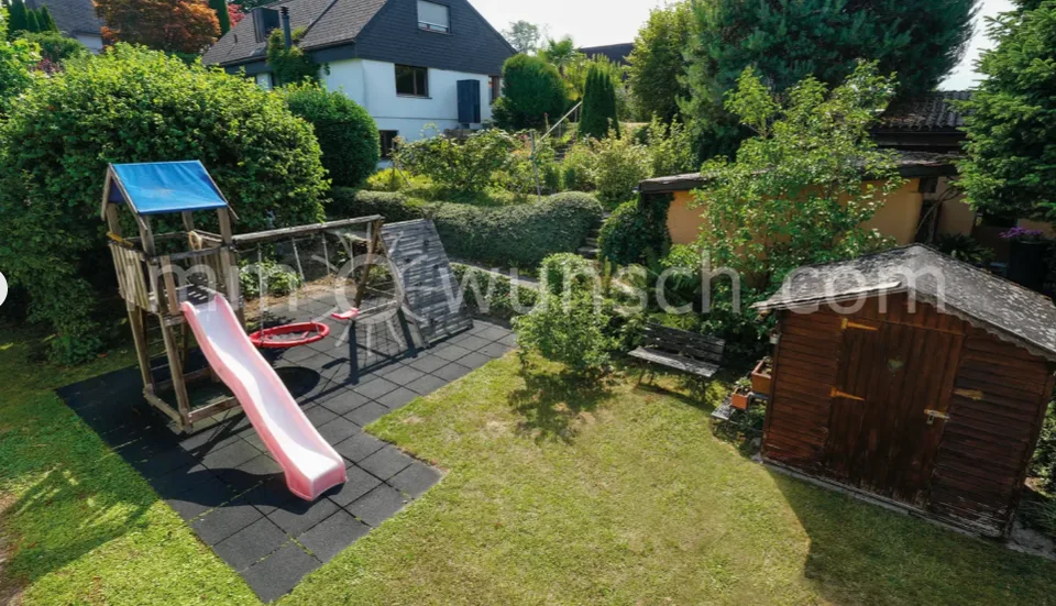 Grosszügiges 5 ½ Zimmer Einfamilienhaus – Foto 2 von 11