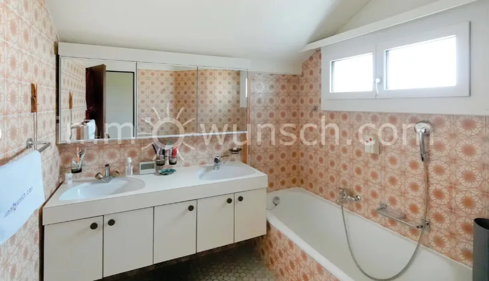 Grosszügiges 5 ½ Zimmer Einfamilienhaus – Foto 8 von 11