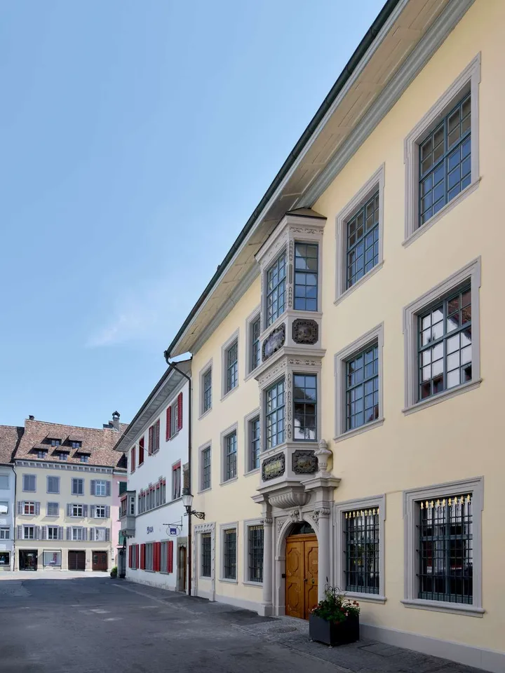 Locali commerciali affascinanti nel cuore della città vecchia di Schaffhausen – foto 7 di 11