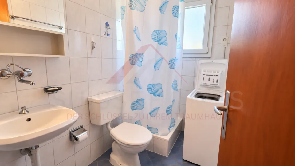Un chalet, due unità abitative, infinite possibilità - con un giardino da sogno – foto 14 di 15