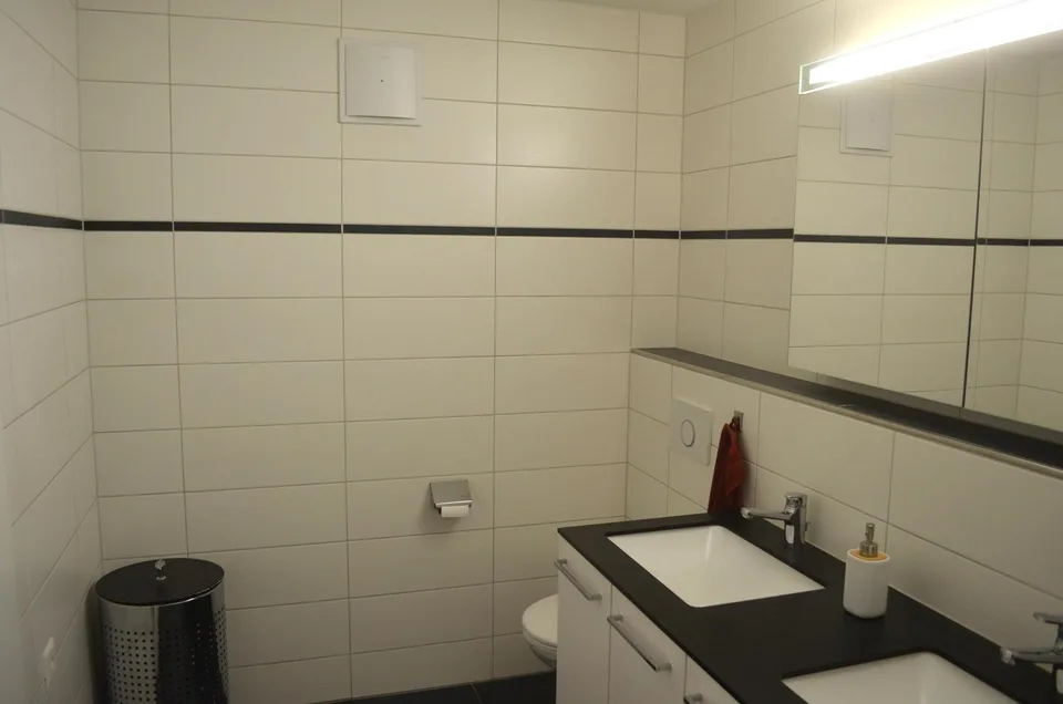 Moderne, lichtdurchflutete 3.5-Zimmer-Loft-Wohnung mit grosszügigem Balkon in Ostermundigen – Foto 8 von 13