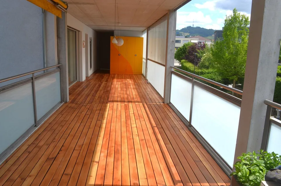 Moderne, lichtdurchflutete 3.5-Zimmer-Loft-Wohnung mit grosszügigem Balkon in Ostermundigen – Foto 10 von 13