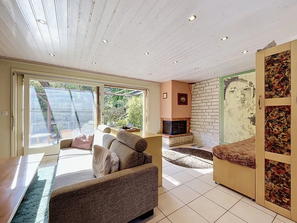 Charming semi-detached villa in Muraz! – photo 3 of 13