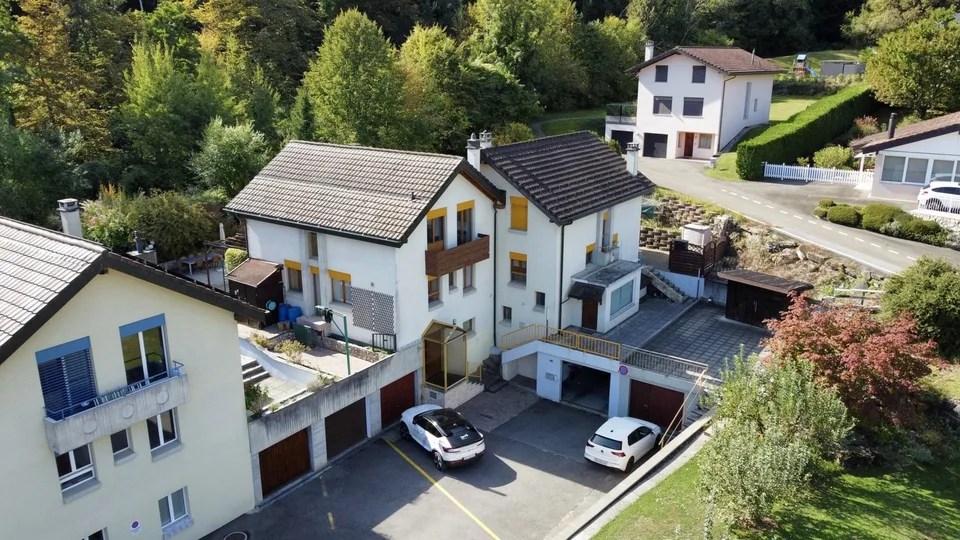 Charming semi-detached villa in Muraz! – photo 12 of 13