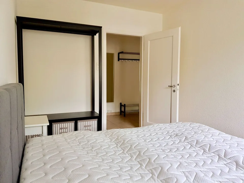 WG-Zimmer in Basel – photo 3 of 11
