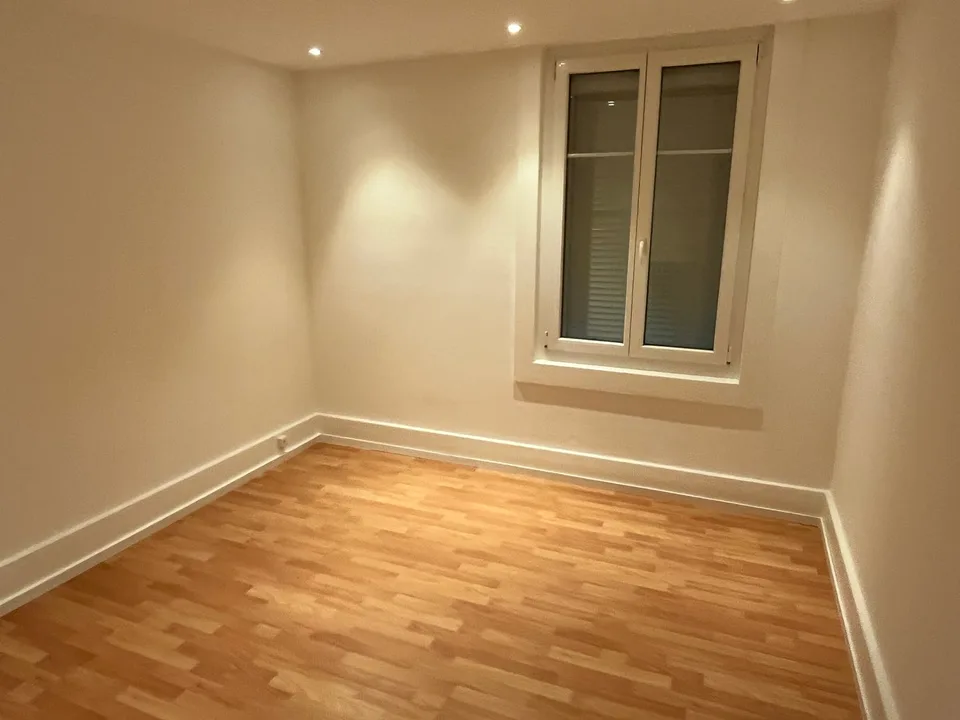 Wunderschöne 3-Zimmer-Wohnung in Neuchâtel – sofort verfügbar – Foto 5 von 8