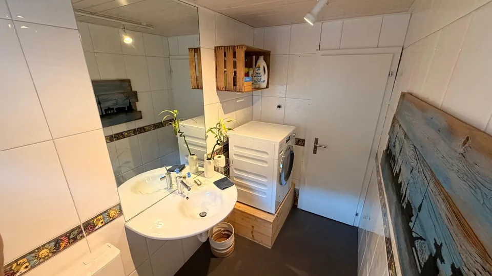 Exklusives möbliertes 5.5-Zimmer-Apartment mit atemberaubendem Seeblick und Bergpanorama – Foto 22 von 24