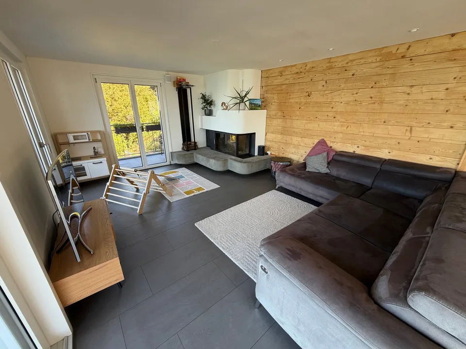 Exklusives möbliertes 5.5-Zimmer-Apartment mit atemberaubendem Seeblick und Bergpanorama – Foto 12 von 24