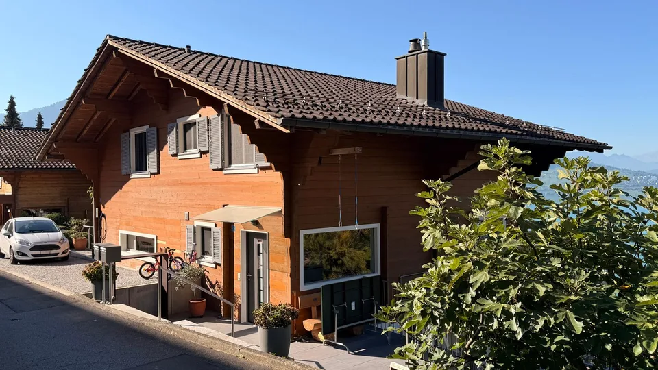 Exklusives möbliertes 5.5-Zimmer-Apartment mit atemberaubendem Seeblick und Bergpanorama – Foto 6 von 24