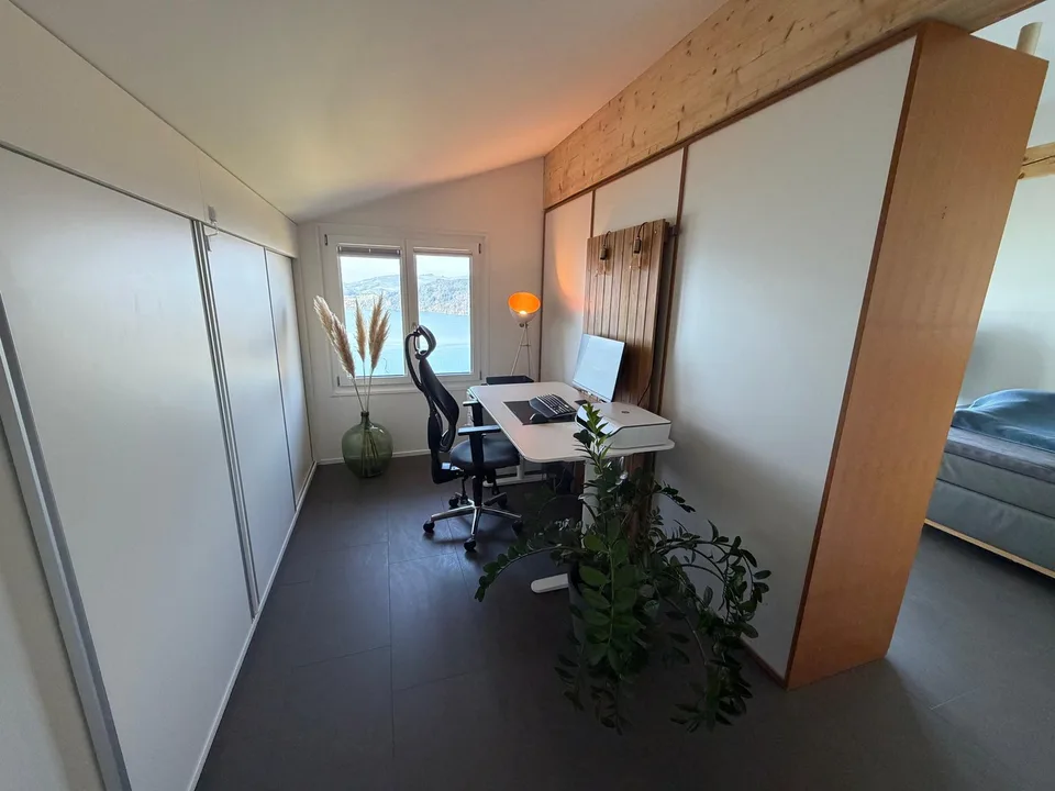 Exklusives möbliertes 5.5-Zimmer-Apartment mit atemberaubendem Seeblick und Bergpanorama – Foto 19 von 24