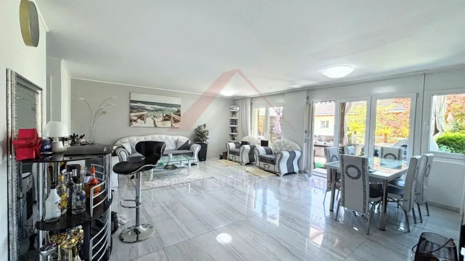 5.5 Zimmer Wohnung in Greppen – Foto 3 von 20