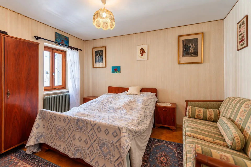 Casa di villaggio con granaio e giardino a Bex – foto 10 di 13