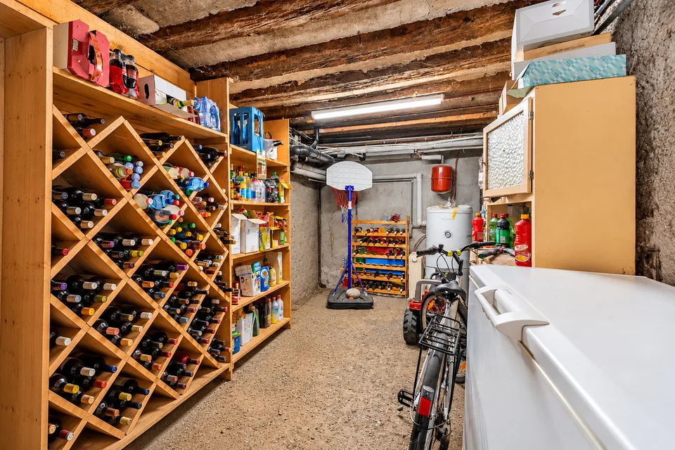 Casa di villaggio con granaio e giardino a Bex – foto 13 di 13