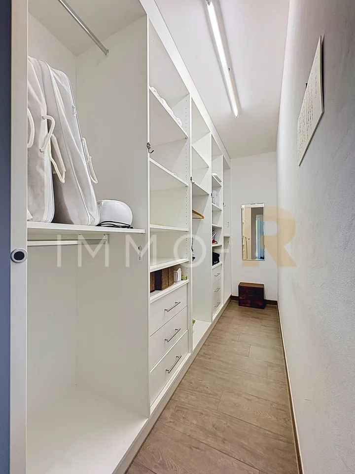 Geräumige Wohnung - Terrasse, Garten mit freier Sicht auf den Moléson – Foto 8 von 13