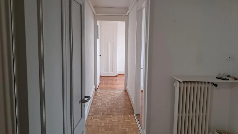 IN AFFITTO – APPARTAMENTO DI 2.5 LOCALI AL 3° PIANO – LOSANNA – foto 7 di 8