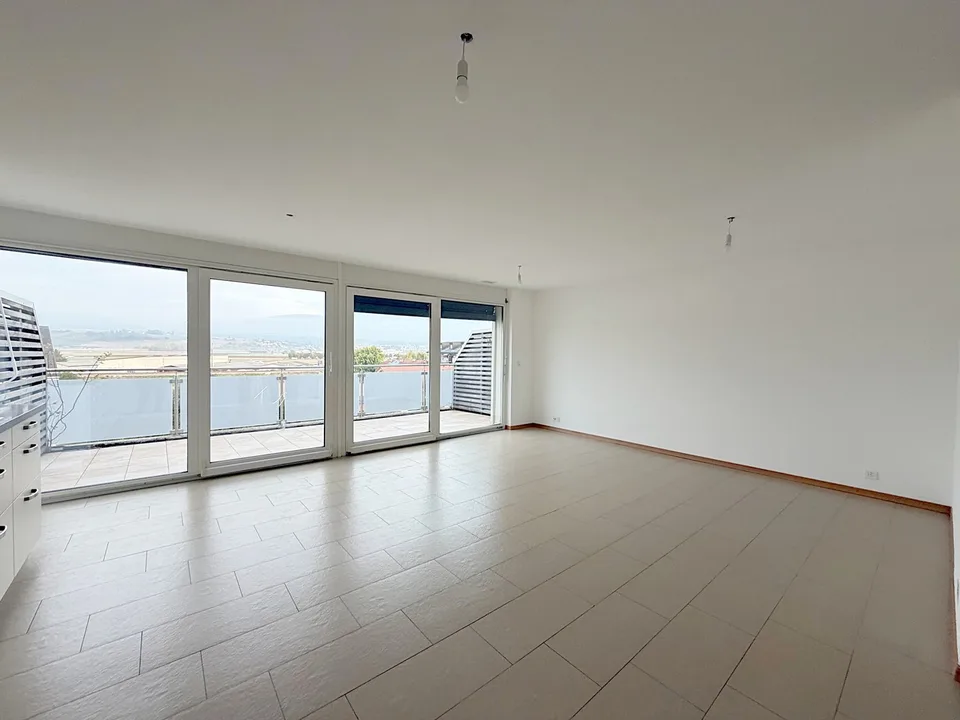 Wohnung mit 3.5 Zimmern in Chavornay renoviert – Foto 2 von 11