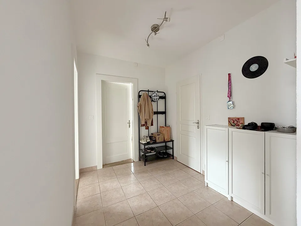 Bel appartement de 4.5 pièces rénové situé à Yverdon-les-Bains proche de la gare – photo 7 sur 13