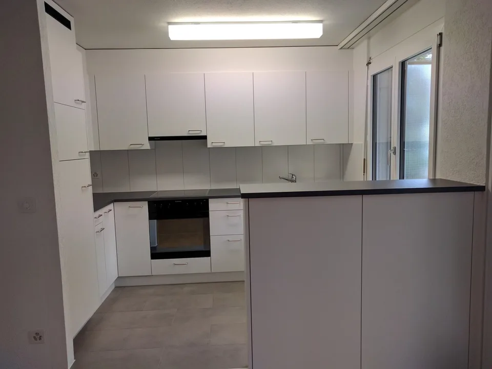Appartamento di 2 camere ben curato con balcone a Subingen – foto 3 di 7
