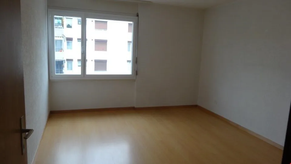 Appartamento di 2 camere ben curato con balcone a Subingen – foto 5 di 7