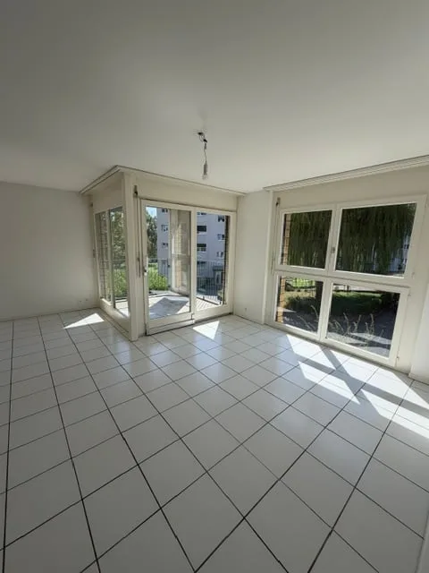 Appartamento 4.5 locali ristrutturato con balcone a CRESSIER – foto 3 di 20