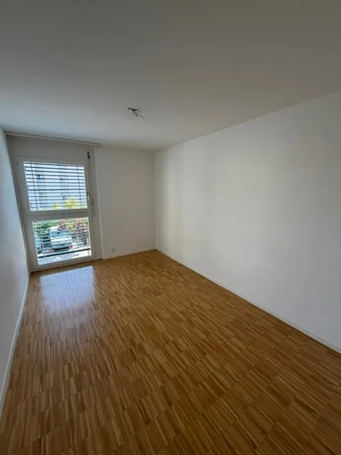 Appartamento 4.5 locali ristrutturato con balcone a CRESSIER – foto 8 di 20