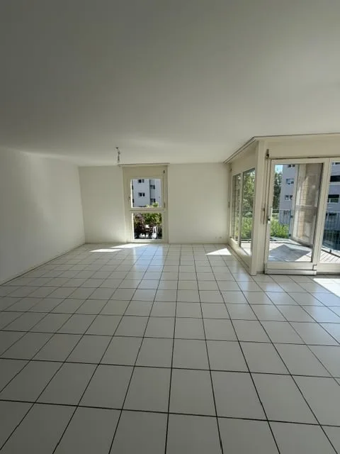 Appartamento 4.5 locali ristrutturato con balcone a CRESSIER – foto 4 di 20