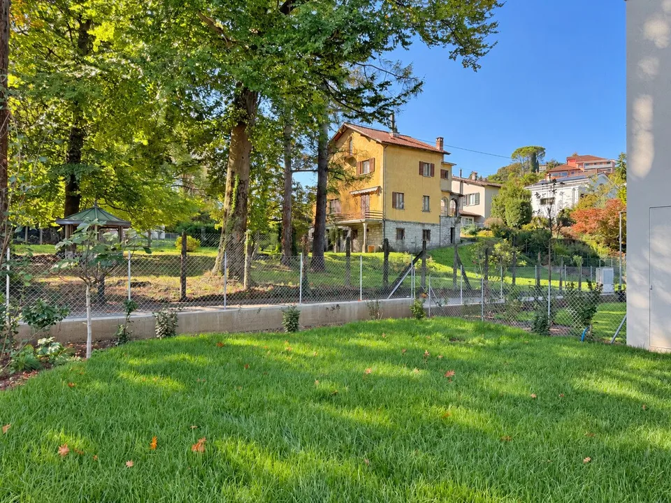 SORENGO: WOHNUNG MIT GARTEN, WENIGE SCHRITE VON LUGANO – Foto 2 von 12