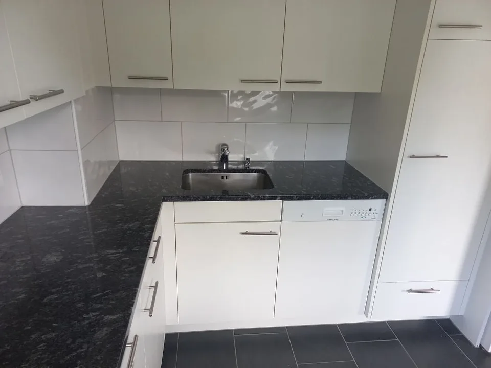 Joli appartement 3 pièces, 6e étage gauche – photo 2 sur 12