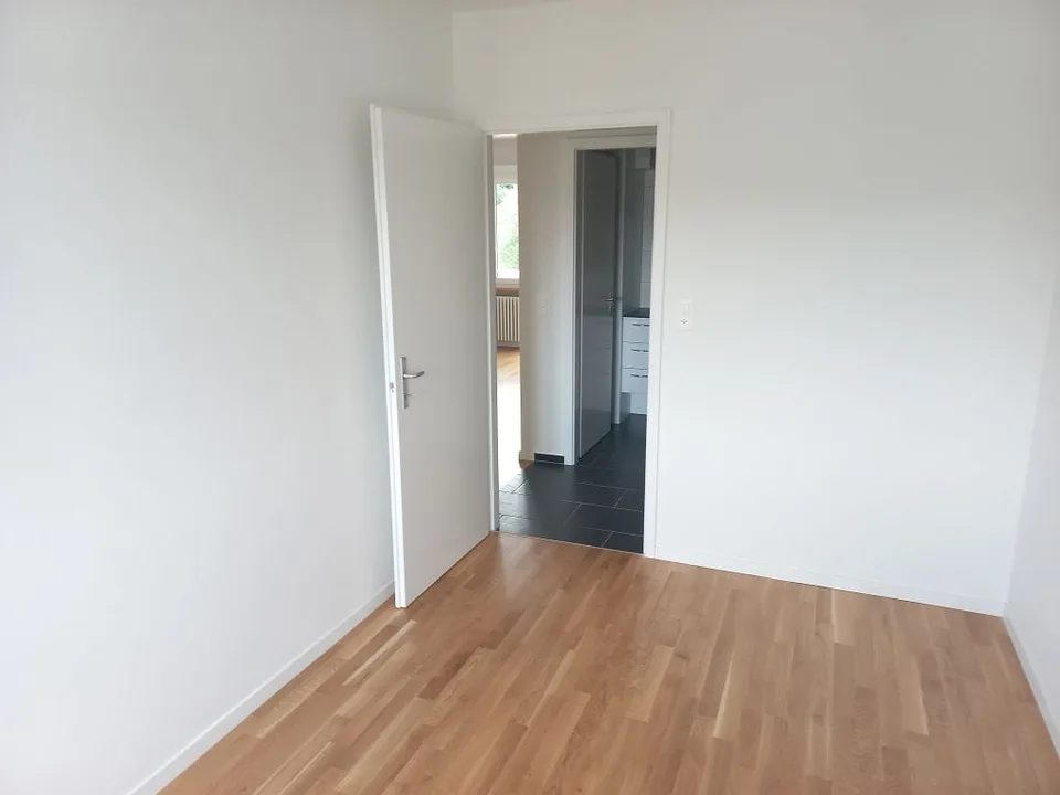 Joli appartement 3 pièces, 6e étage gauche – photo 10 sur 12
