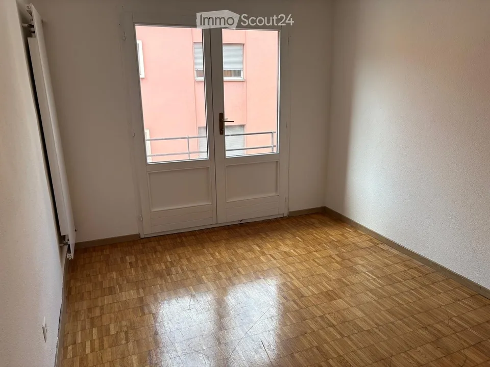 Wohnung in Arbedo – Foto 4 von 5