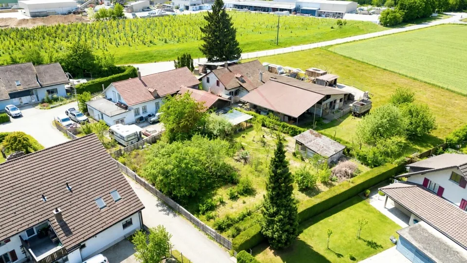 680 m² d'espace pour vos rêves de maison - terrain constructible ensoleillé à Gunzgen – photo 4 sur 4