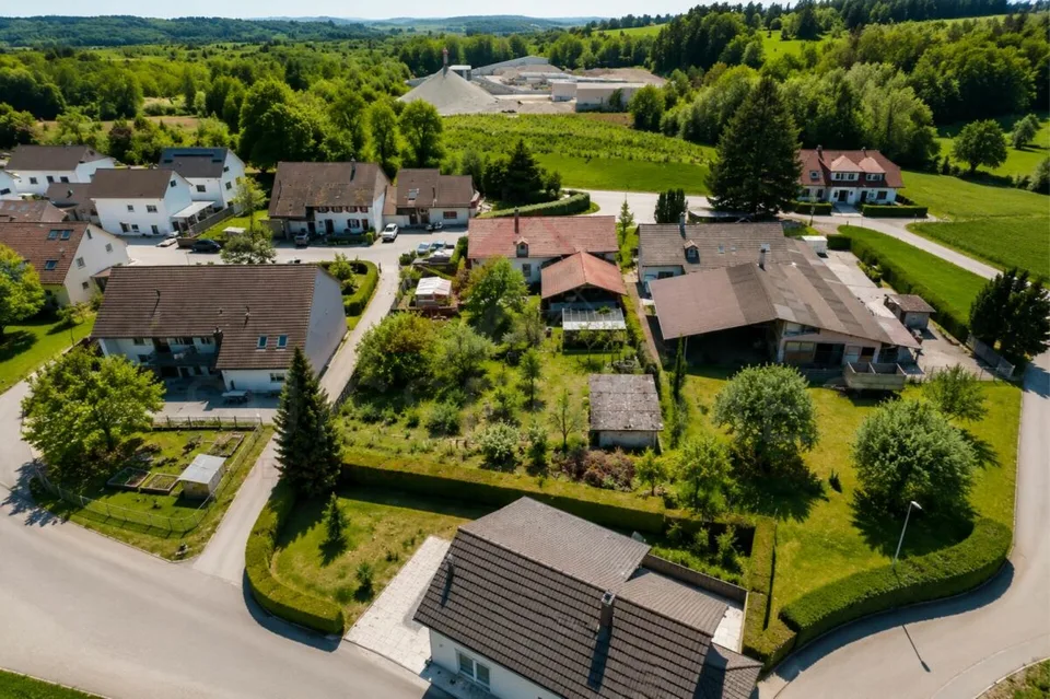 680 m² d'espace pour vos rêves de maison - terrain constructible ensoleillé à Gunzgen – photo 3 sur 4