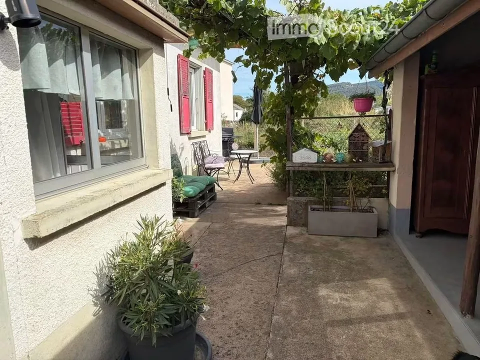 Pretty little house close to nature – photo 2 of 5
