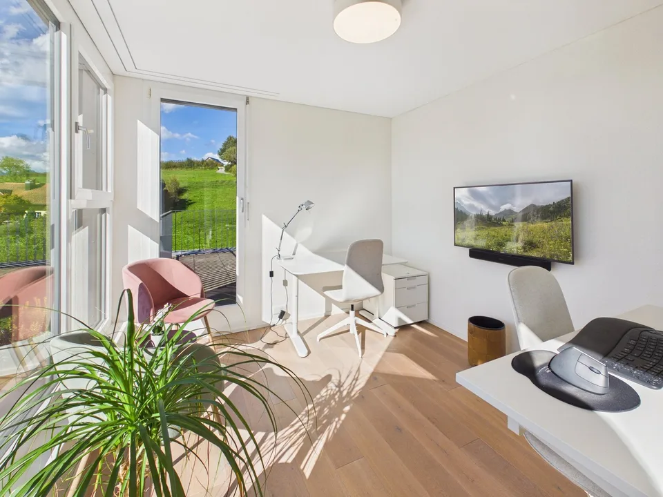 Ein Zuhause, das keine Wünsche offenlässt - Modernes Einfamilienhaus mit Garten und Pool – Foto 8 von 12