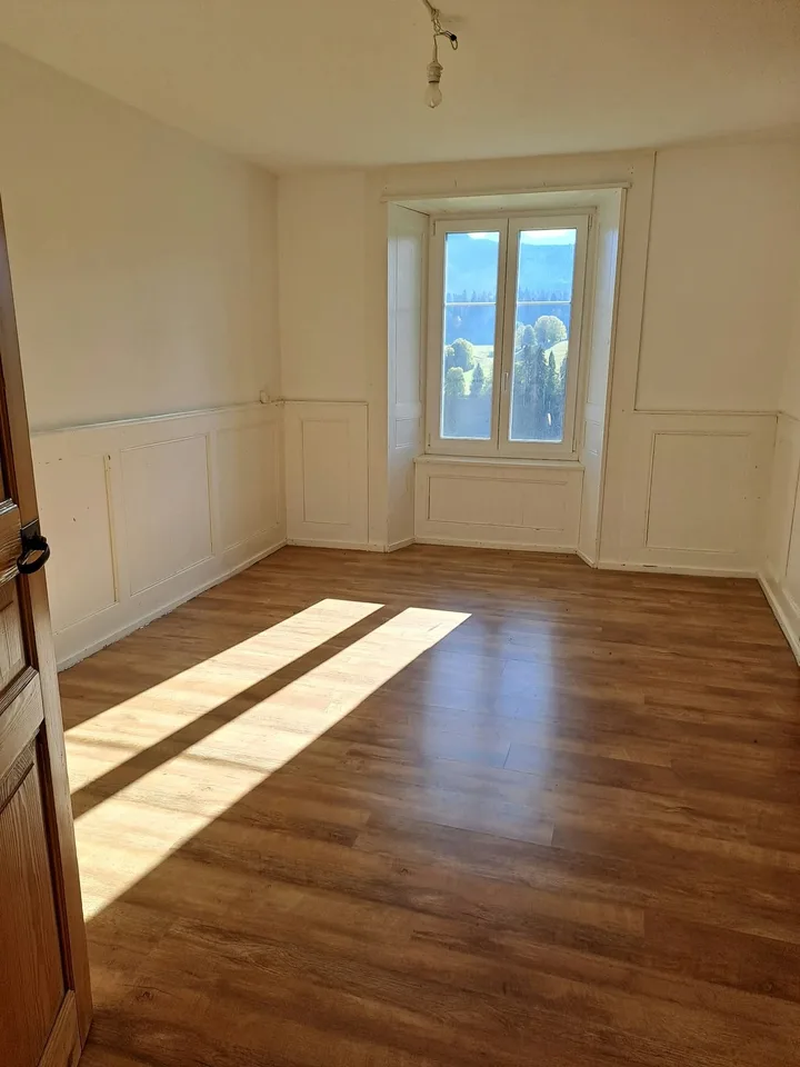 Wohnung mit 5 Zimmern in La Côte-aux-Fées – Foto 13 von 21