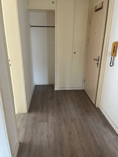 bello e spazioso appartamento di 2 camere – foto 5 di 5