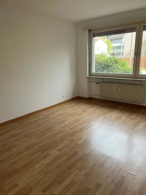 bello e spazioso appartamento di 2 camere – foto 3 di 5