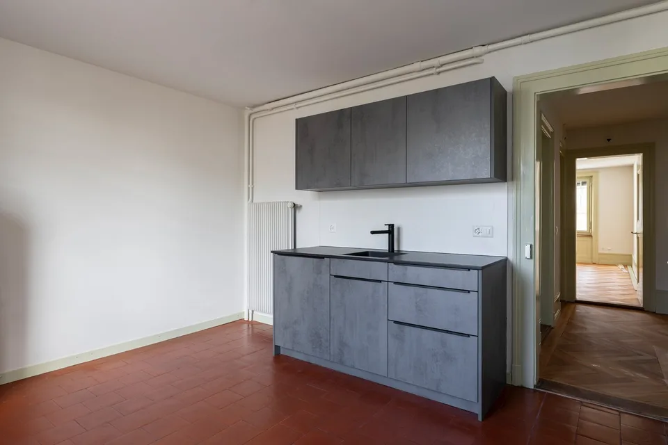 Bright 5-room office in an old building on Gutenbergstrasse, Bern – photo 11 of 17