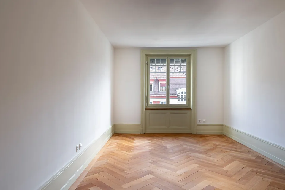 Bright 5-room office in an old building on Gutenbergstrasse, Bern – photo 2 of 17