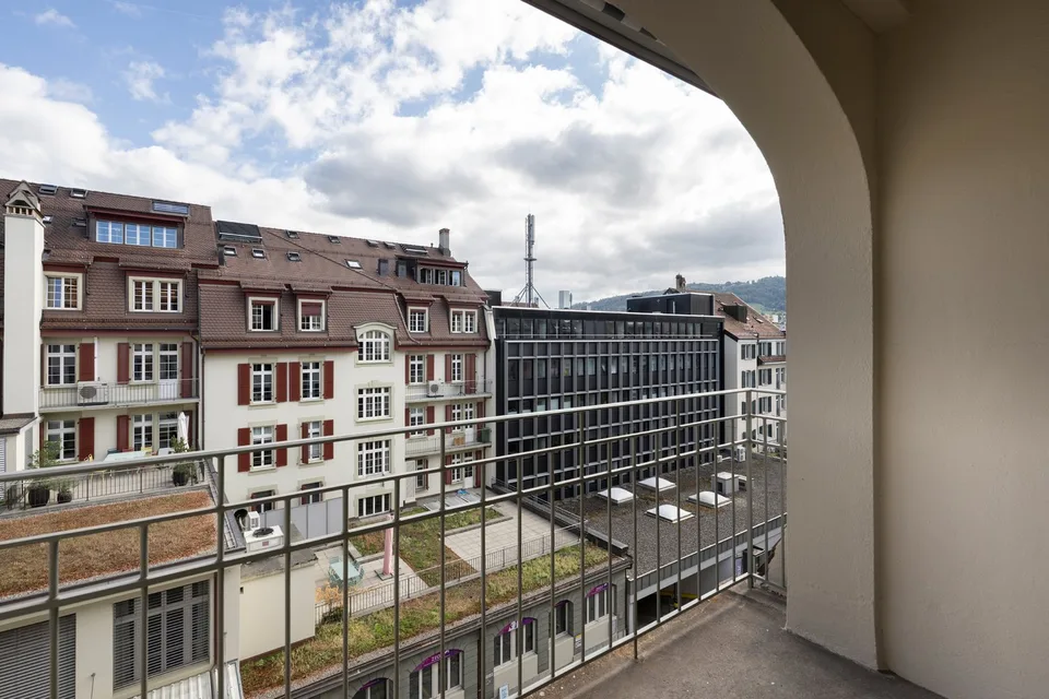 Bright 5-room office in an old building on Gutenbergstrasse, Bern – photo 6 of 17