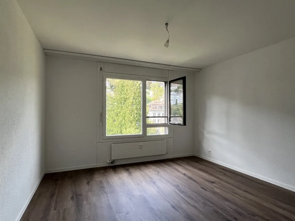 Appartements de 3.5pcs à louer / 3.5 Zimmerwohnung zu vermieten – foto 5 di 8