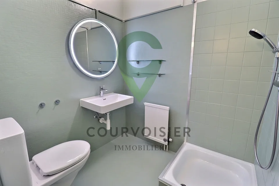 Magnifique triplex en pignon rénové avec jardin et piscine – Foto 12 von 13