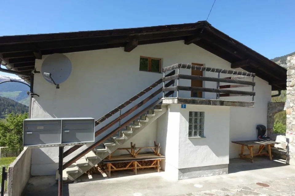 Appartamento di 4½ locali al 1° piano con soffitta ampliabile – foto 8 di 8